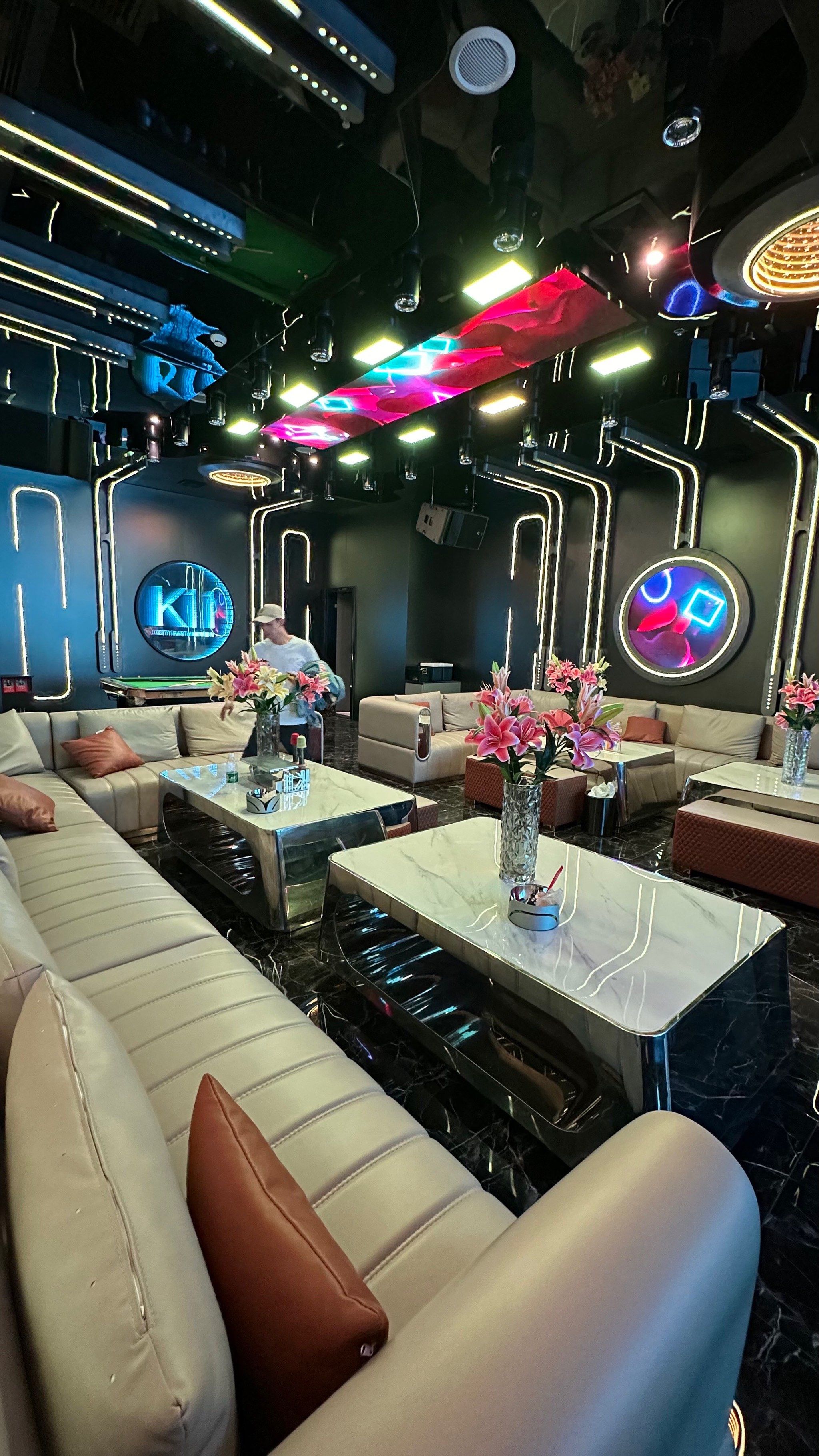 南宁商务ktv能否组局推荐指南-马山县ktv预定